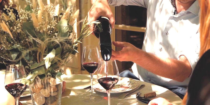 Meet AVEiNE: The First Smart Wine Aerator for an Exceptional Tasting Experience